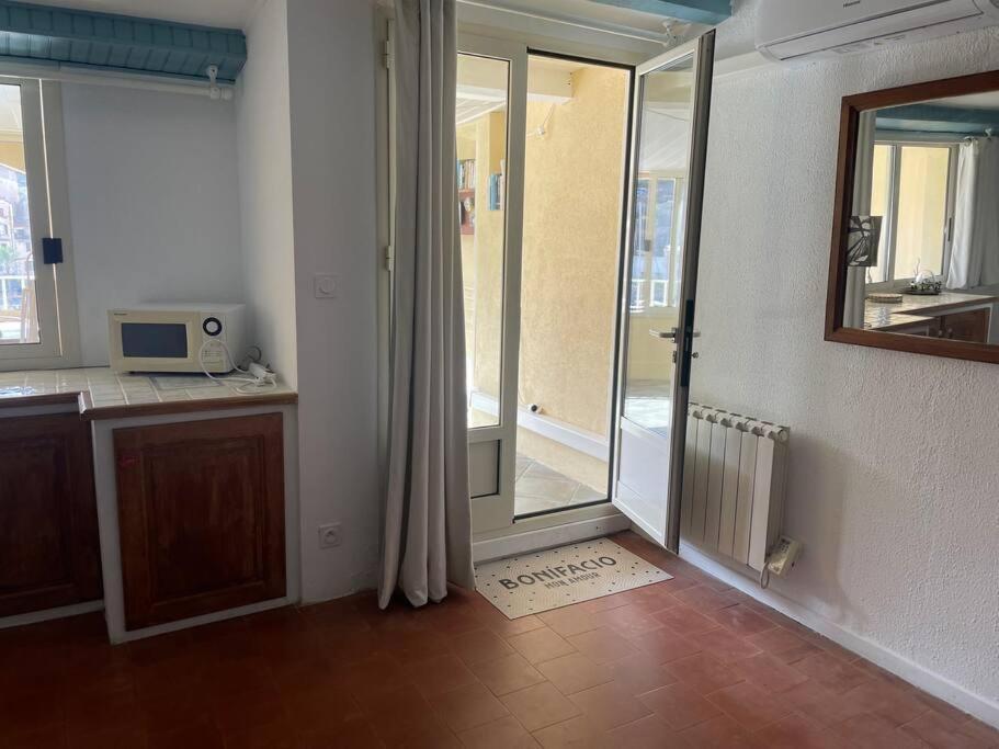 Apartament Sur Le Port Face A La Citadelle Bonifacio  Zewnętrze zdjęcie