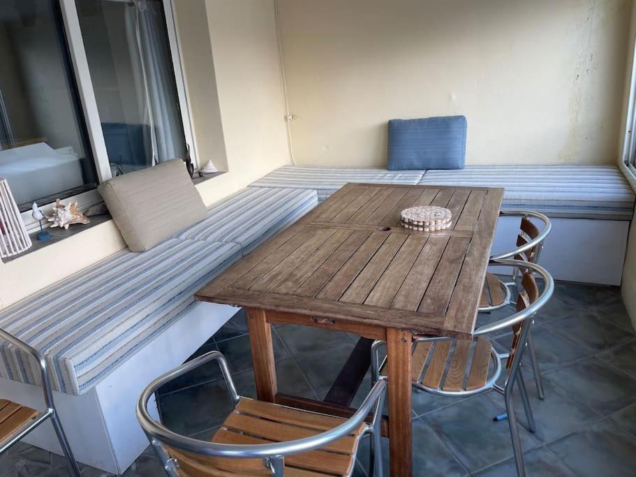 Apartament Sur Le Port Face A La Citadelle Bonifacio  Zewnętrze zdjęcie
